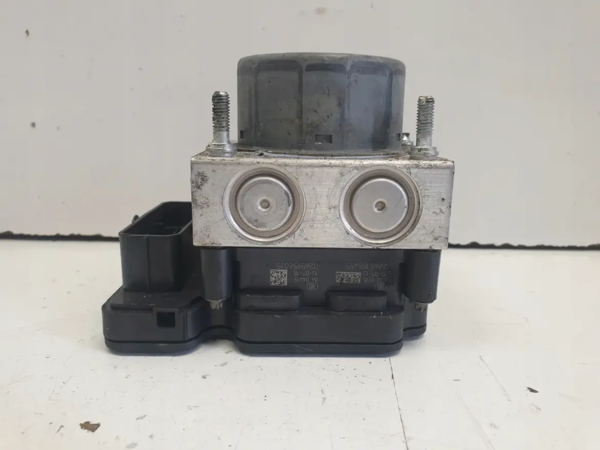 Renault Clio IV POMPA ABS hamulcowa 476608644R