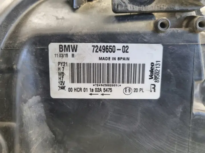 BMW E87 04-11r PRZEDNIA LAMPA PRAWA PRAWY PRZÓD 7249650-02