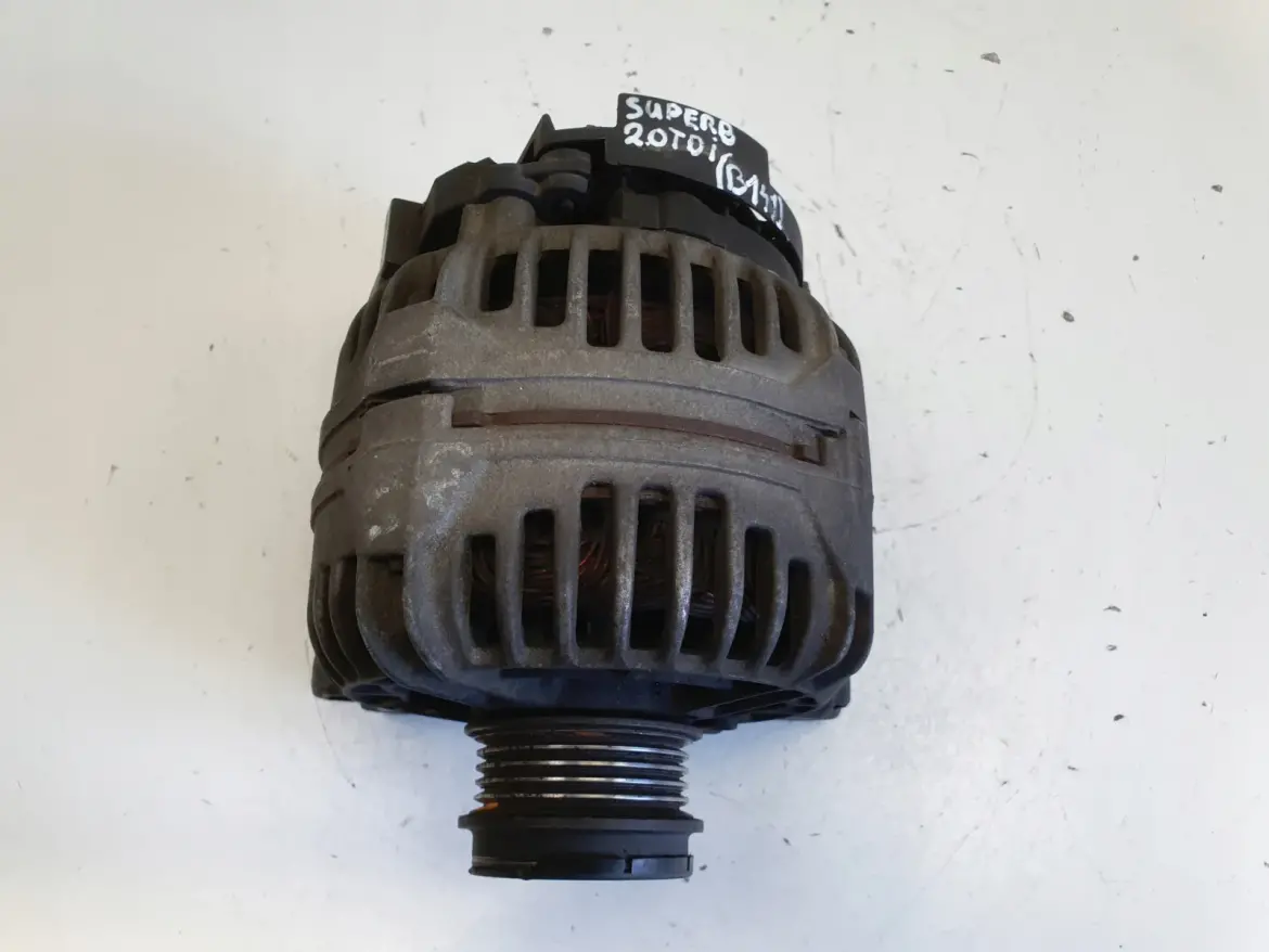 Skoda Superb I 1.9 TDI ALTERNATOR Bosch 028903029B 120A 0124515026