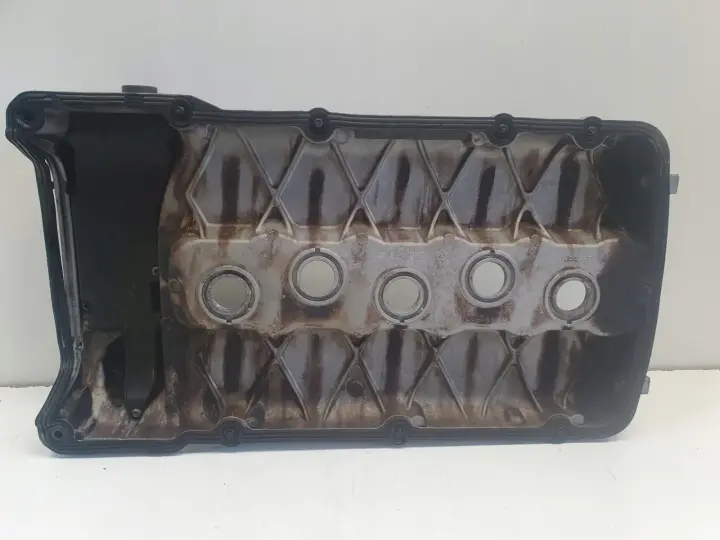 Seat Toledo II 2.3 V5 POKRYWA ZAWORÓW 066103475J