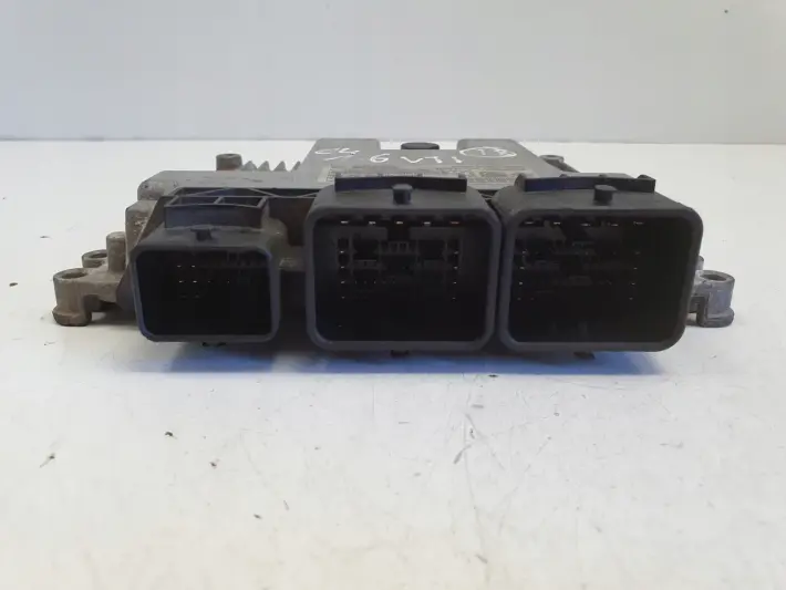 Citroen C4 1.6 16V VTi STEROWNIK SILNIKA komputer 0261S05190