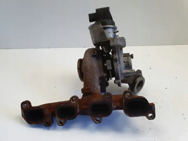 VW Polo V 1.6 TDI TURBOSPRĘŻARKA 03L253016H