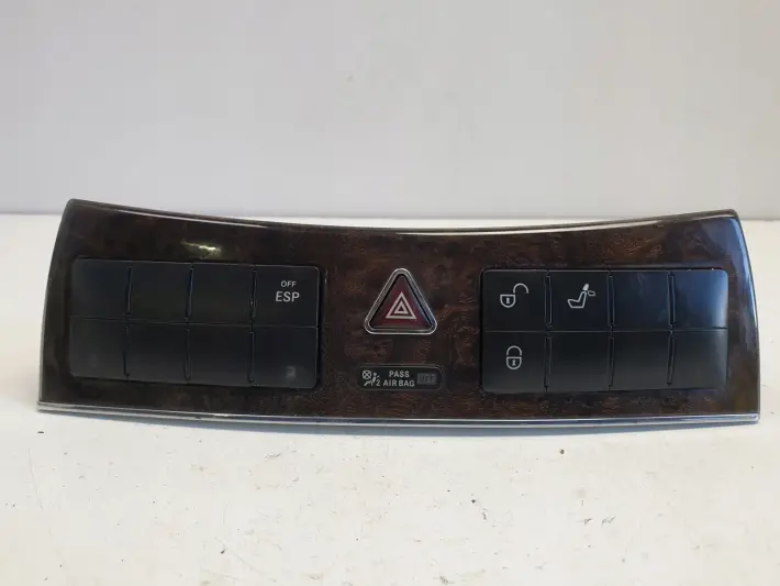 Mercedes CLK W209 PANEL STEROWANIA A2096890031