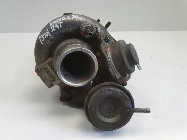 Volvo S60 V70 C70 2.4 T TURBOSPRĘŻARKA turbo 8658098