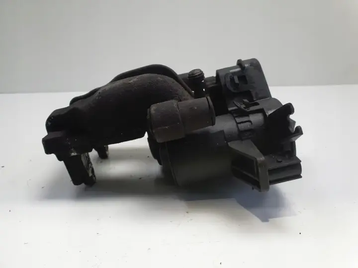 Volvo V60 XC60 II TYLNY ZACISK HAMULCOWY lewy tył 31687554