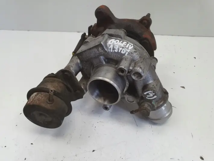 VW Golf IV 1.9 TDI TURBOSPRĘŻARKA turbo 038145701F
