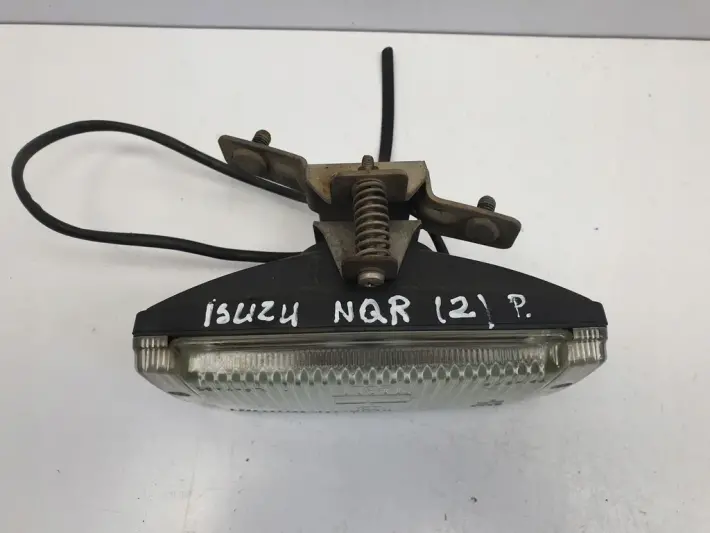 ISUZU NQR NPR NKR PRZEDNI HALOGEN prawy przód