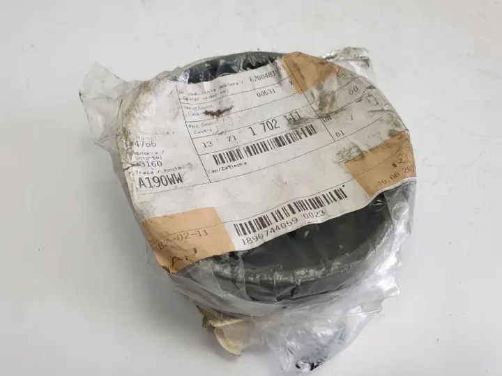 BMW G30 G31 ZAŚLEPKA LAMPY Dekielek 1702111