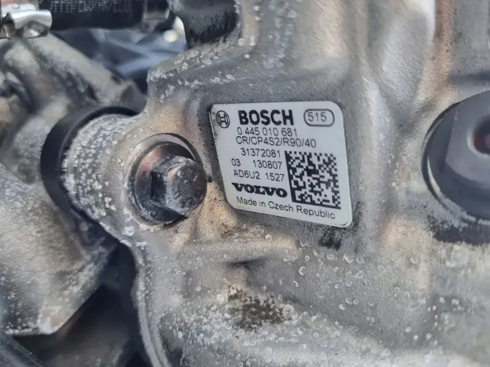 SILNIK BEZ OSPRZĘTU Volvo V70 III 2.0 D3 136KM ładnie pracuje D5204T7