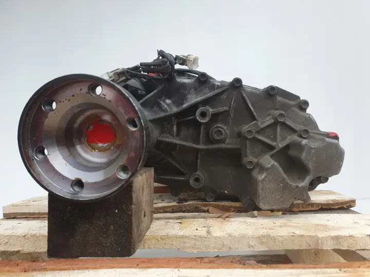 Suzuki Grand Vitara II 2.4 16V REDUKTOR SKRZYNI BIEGÓW 33251-6EU0A