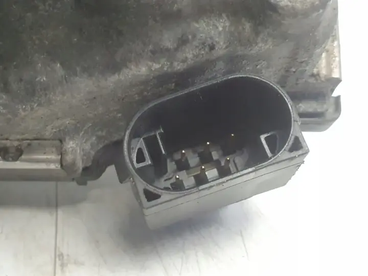 Volvo V70 2.4 D D5 PRZEPUSTNICA 31216665 bosch 0280750520