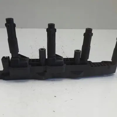 Mercedes W168 1.6 8V CEWKA ZAPŁONOWA 0221503033