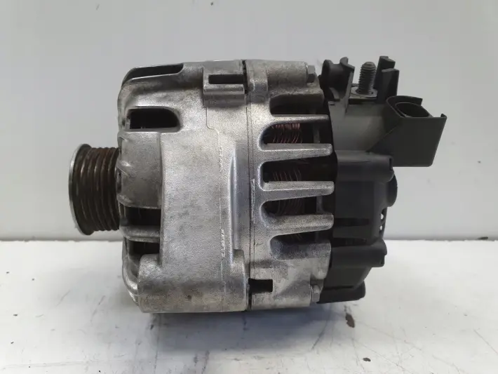 Ford Focus MK3 III 1.6 16V ALTERNATOR valeo AV6N-10300-HA 120A