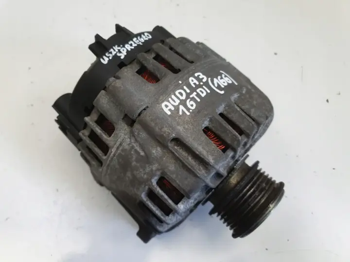 Audi A3 II 8P 1.6 TDI ALTERNATOR 03L903023A 140A valeo