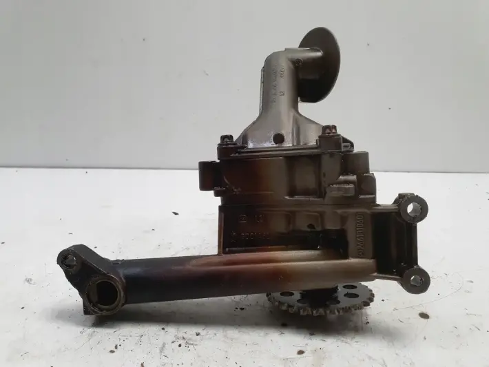 Mercedes W245 1.7 8V B POMPA OLEJU olejowa 2661810601