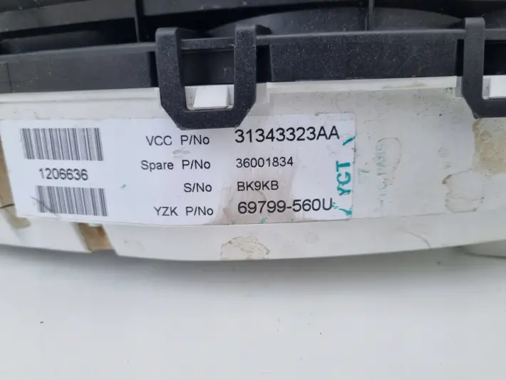 Volvo S60 II V60 I 2.0 D diesel LICZNIK ZEGARY 31343323AA Europa
