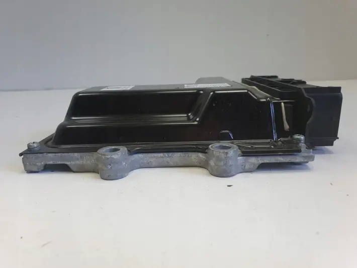 Volvo V40 II 2.0 D STEROWNIK SILNIKA komputer 31312486