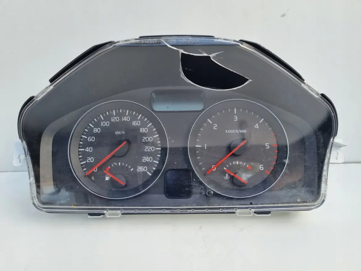 Volvo V50 S40 II 1.6 D LICZNIK ZEGARY Europa 31296228 36002714