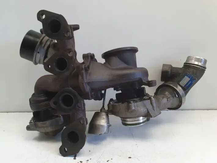 Volvo V70 III 2.0 D4 TURBOSPRĘŻARKA turbo BITURBO 31397999