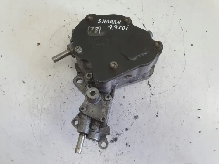 Audi A6 C5 VW Passat B5 1.9 TDI POMPA VACUM wakum 038145209A