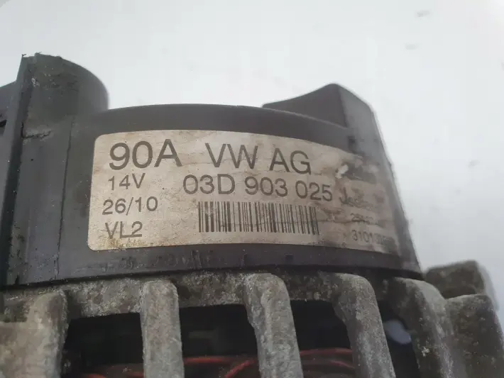 Skoda Fabia I VW Polo IV 1.2 12V ALTERNATOR valeo 03D903025J