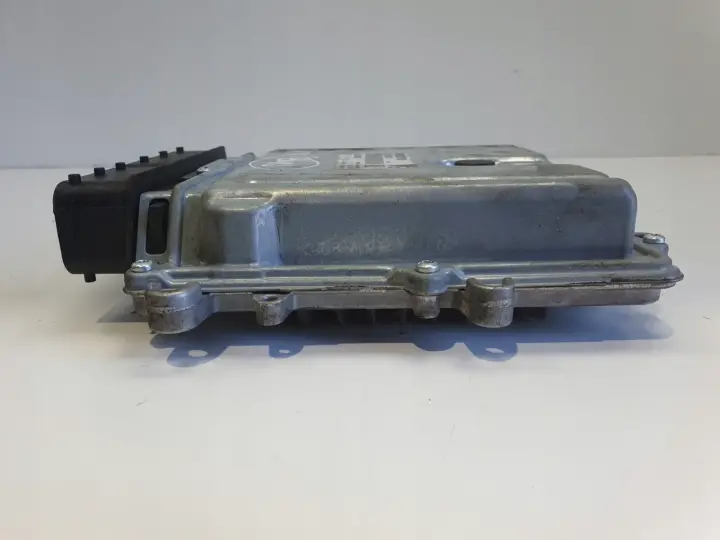 Volvo V40 II 2.0 D3 STEROWNIK SILNIKA komputer 31336983 0281018414