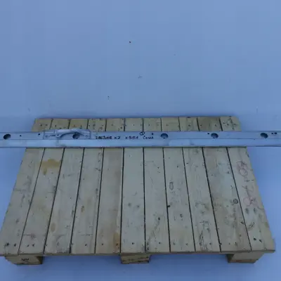 Jaguar XJ X351 MOCOWANIE LISTWY PROGOWEJ lewe