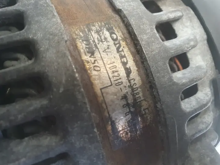 Honda Accord VII Civic VIII 2.2 iCDTI ALTERNATOR denso 104210-4860