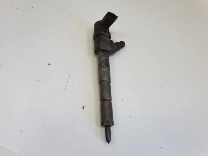Opel Vectra C 1.9 CDTI 16V WTRYSKIWACZ wtrysk 0445110243