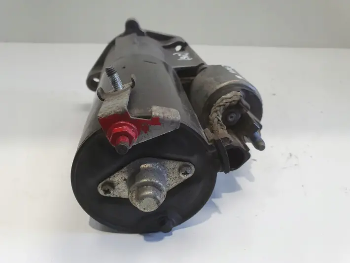 Audi A6 C6 2.0 TDI ROZRUSZNIK bosch 0001125053