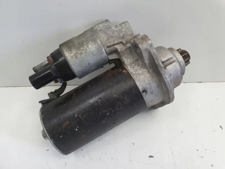 VW Passat B6 1.9 TDI ROZRUSZNIK bosch 0001123012
