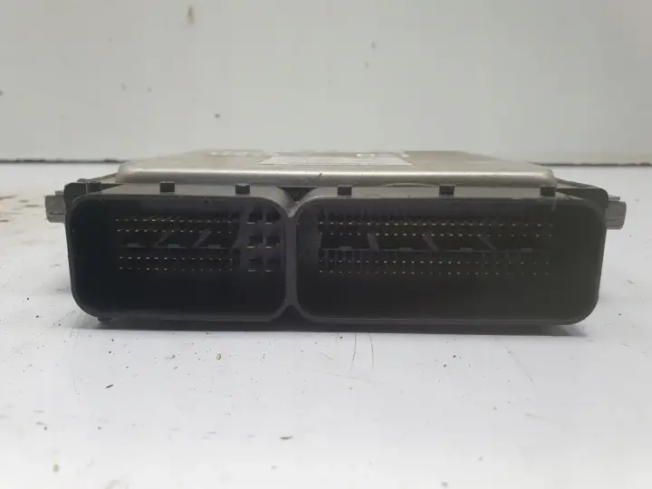 Mercedes Vito W639 2.2 CDI STEROWNIK SILNIKA komputer A6511501879