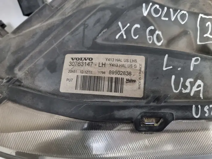 Volvo XC60 I 08-13r PRZEDNIA LAMPA LEWA lewy przód USA 30763147