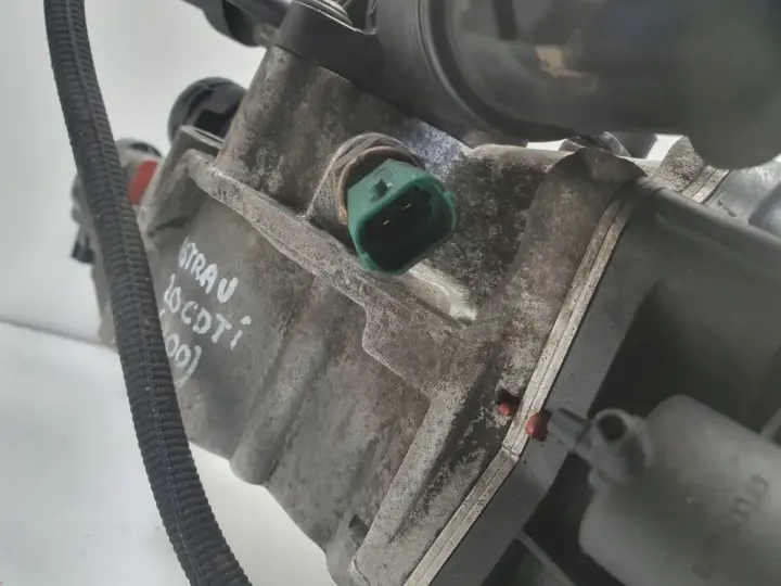 Opel Astra IV J 2.0 CDTI CHŁODNICA SPALIN egr 55566052