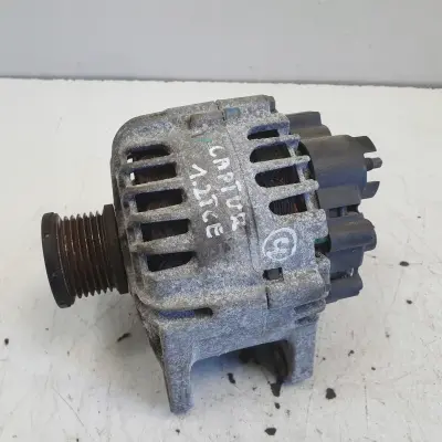 Renault Clio IV 0.9 TCe ALTERNATOR valeo 231007842R