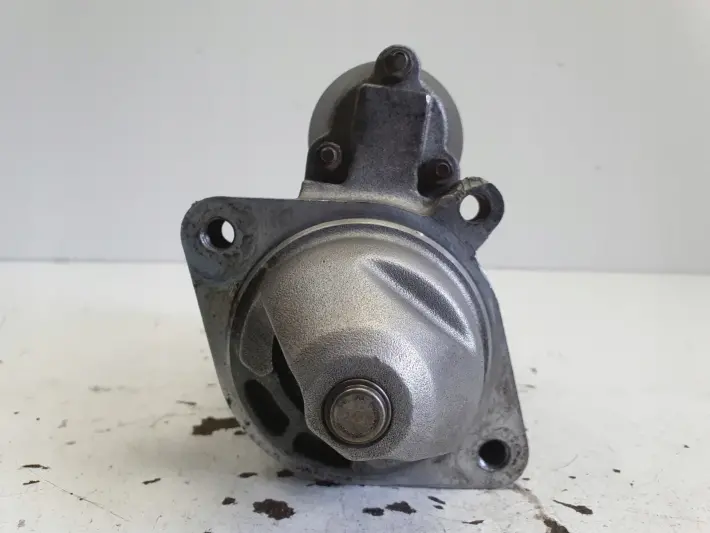 BMW E60 2.2 i ROZRUSZNIK 7515392