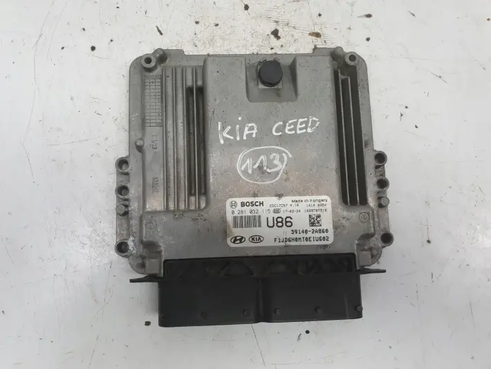 Kia Ceed II 1.6 CRDI STEROWNIK SILNIKA komputer 0281032115