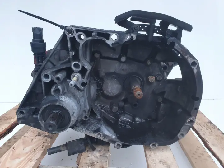 Renault Kangoo I 1.9 D SKRZYNIA BIEGÓW manualna JB1173