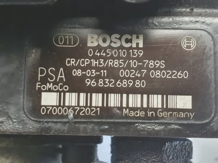 Land Rover Freelander II 2.2 TD4 POMPA WTRYSKOWA 0445010139
