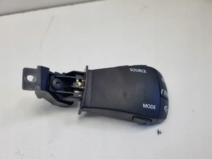 Dacia Duster II Sandero MANETKA RADIA Przełącznik 255522187R
