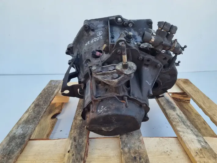 Peugeot Parnter II 1.6 HDI MANUALNA SKRZYNIA BIEGÓW manual 20DP37