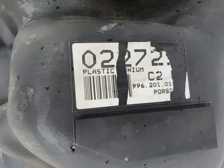 Porsche Boxster 986 2.5 ZBIORNIK PALIWA bak
