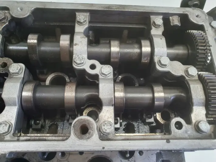 VW Golf VI 1.6 TDI GŁOWICA CYLINDRÓW 03L103286A