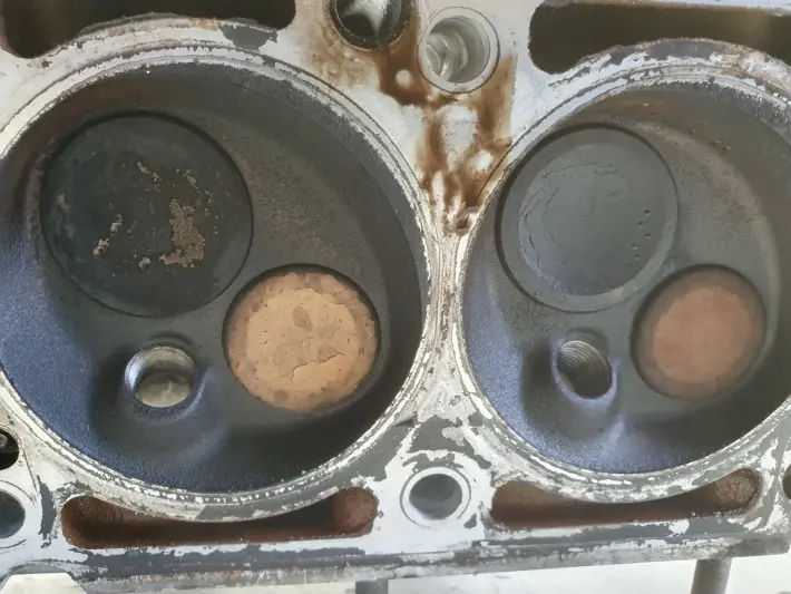 Opel Combo C 1.6 8V GŁOWICA CYLINDRÓW 90400242 Z16SE