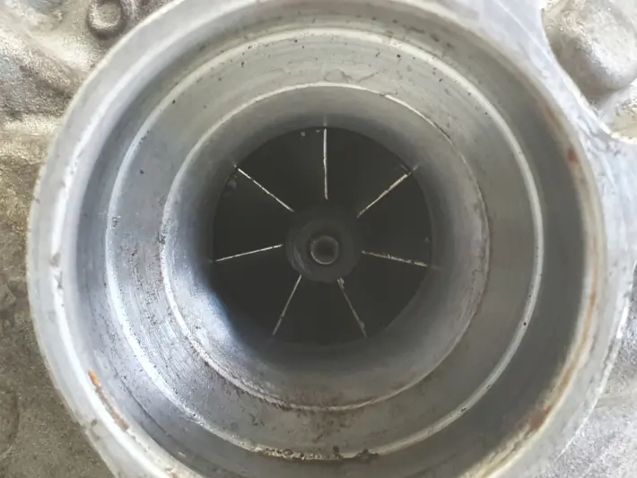 Volvo V60 2.0 D4 TURBOSPRĘŻARKA turbo 31397999 31361655