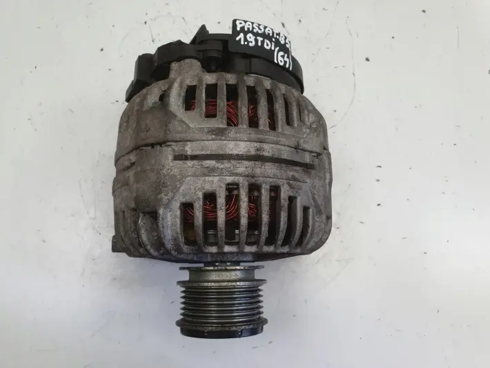 Audi A3 II 8P 1.9 TDI ALTERNATOR BOSCH