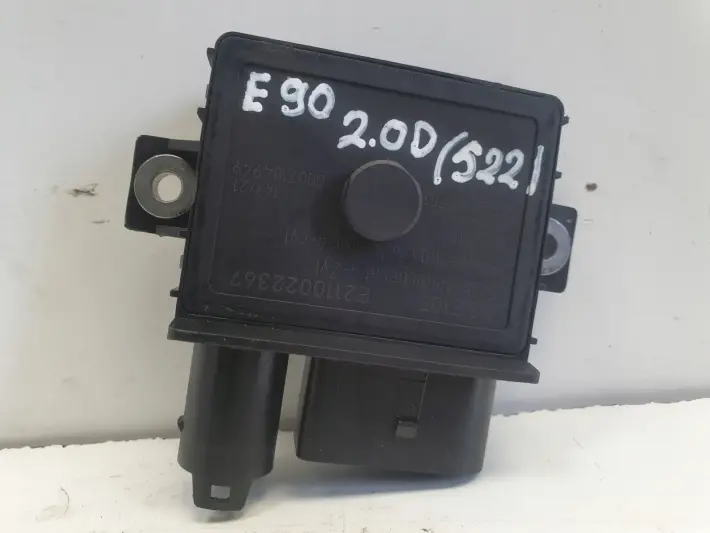 BMW E87 E90 2.0 D PRZEKAŹNIK ŚWIEC ŻAROWYCH 0522120703