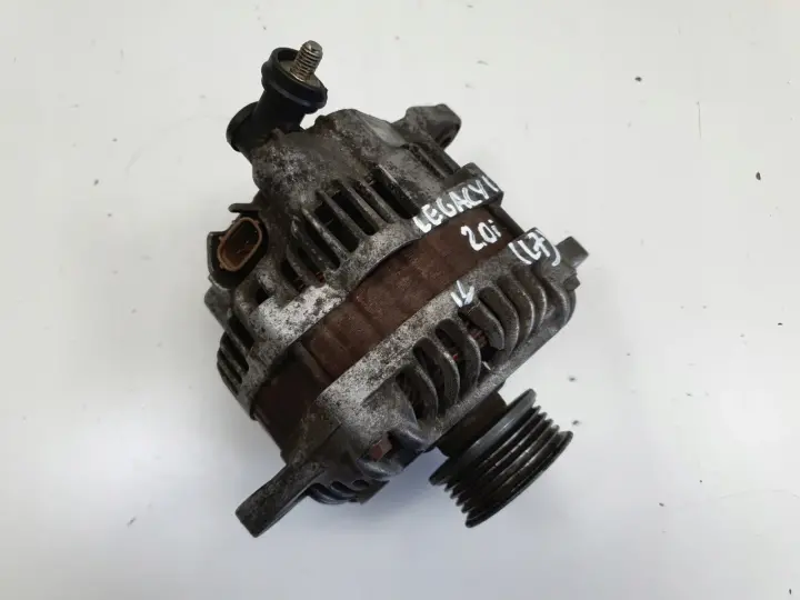 Subaru Legacy IV 2.0 B ALTERNATOR 23700-AA520 23700 AA520