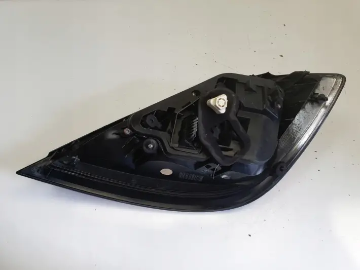 Opel Astra II H 5D 08-12r TYLNIA LAMPA LEWA LEWY TYŁ kierowcy 24-451-835