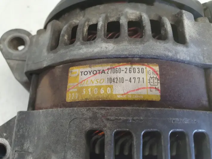 Lexus IS IS220 2.2 D-CAT ALTERNATOR denso 27060-26030